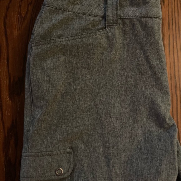 Windriver Outfitting Co. Capris - Picture 5 of 9